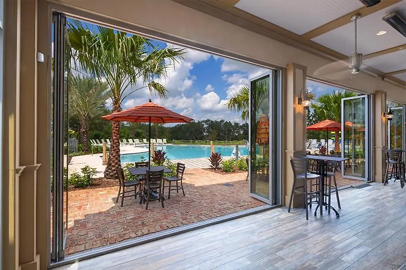 430Cd Magical 4 Bedroom 4.5 Bathroom Town Home Davenport 0*,