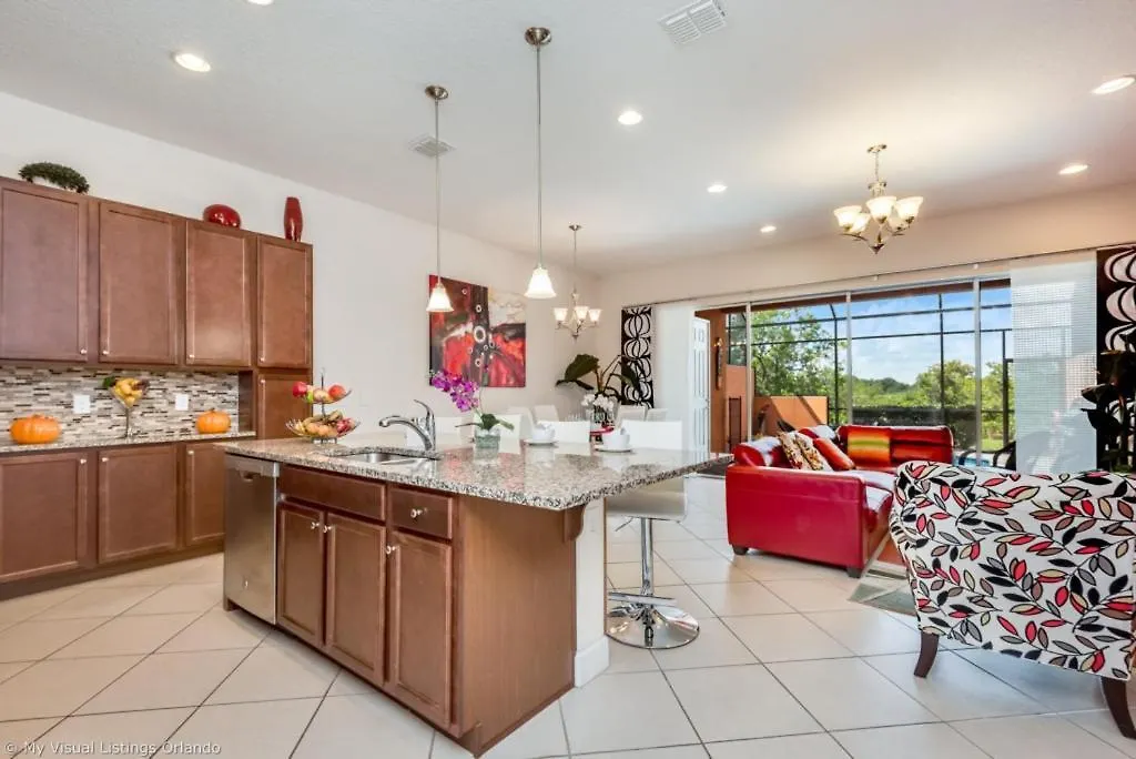 430Cd Magical 4 Bedroom 4.5 Bathroom Town Home Davenport Holiday home