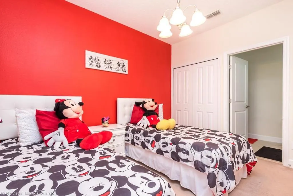 430Cd Magical 4 Bedroom 4.5 Bathroom Town Home Davenport Holiday home