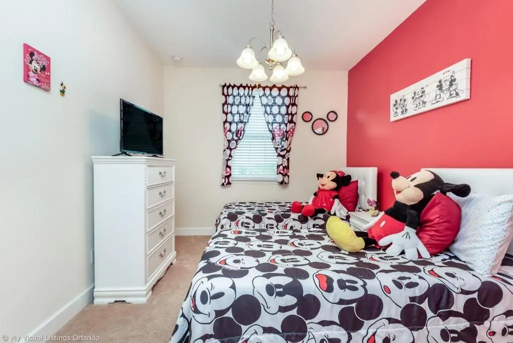 430Cd Magical 4 Bedroom 4.5 Bathroom Town Home Davenport Holiday home